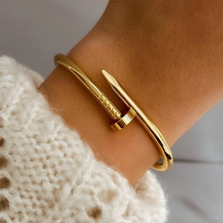 Nail kada (Bangle Bracelet)