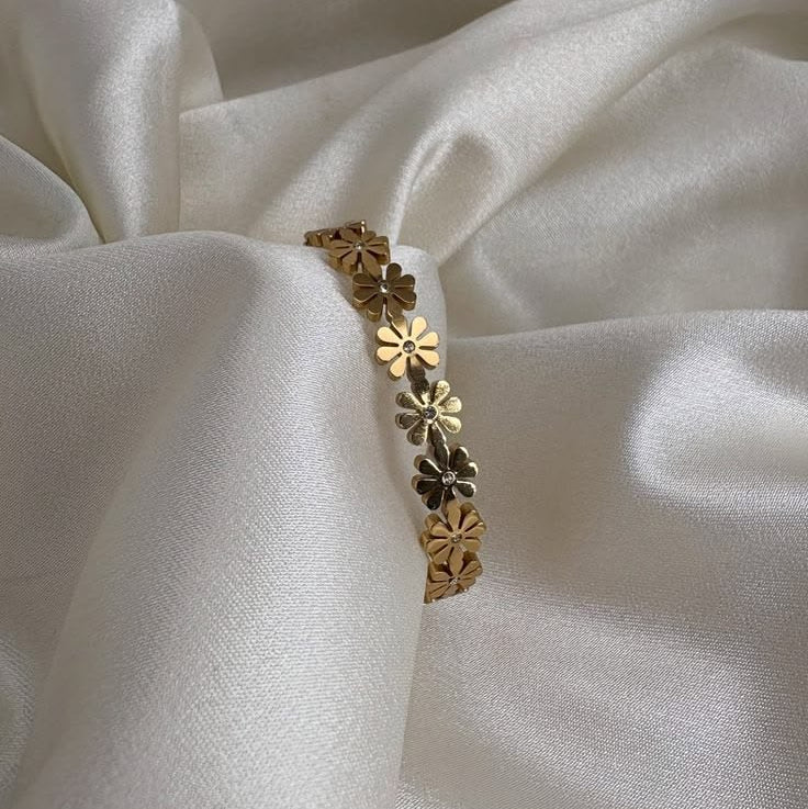 Floral Kada-Bangle