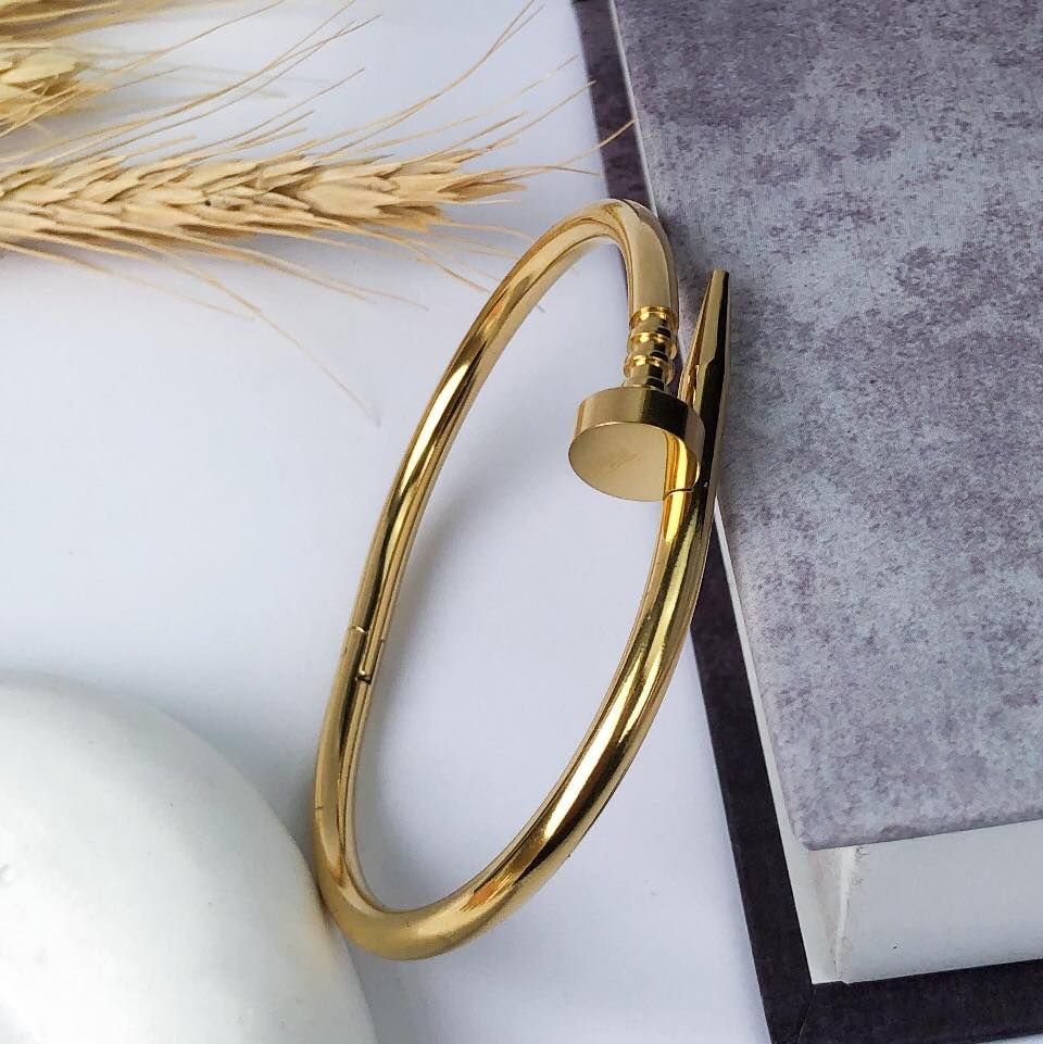 Nail kada (Bangle Bracelet)