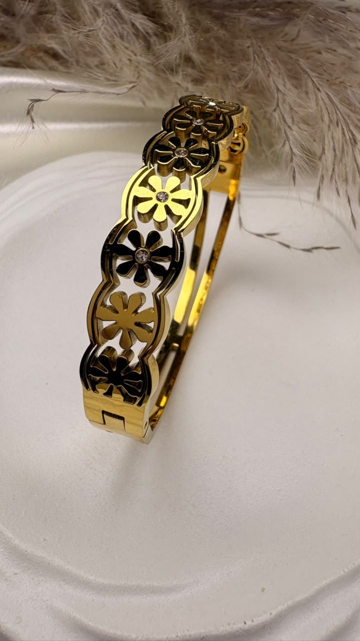 flower kada-Bangle
