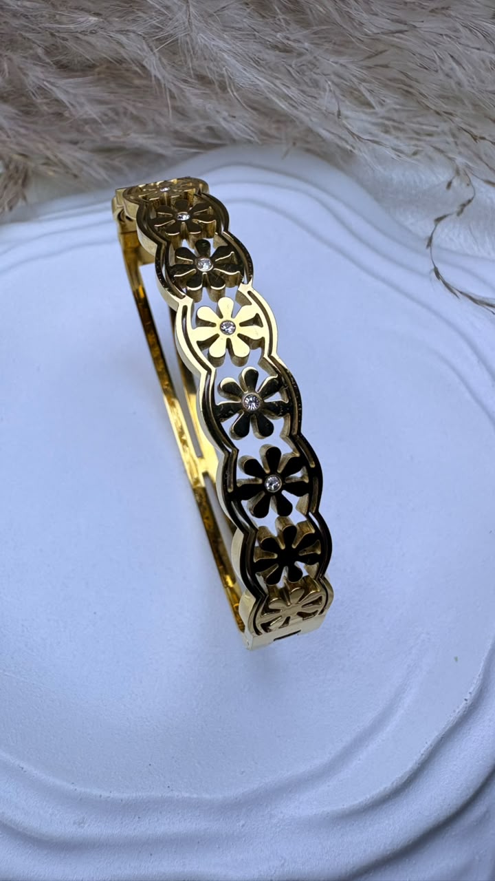 flower kada-Bangle