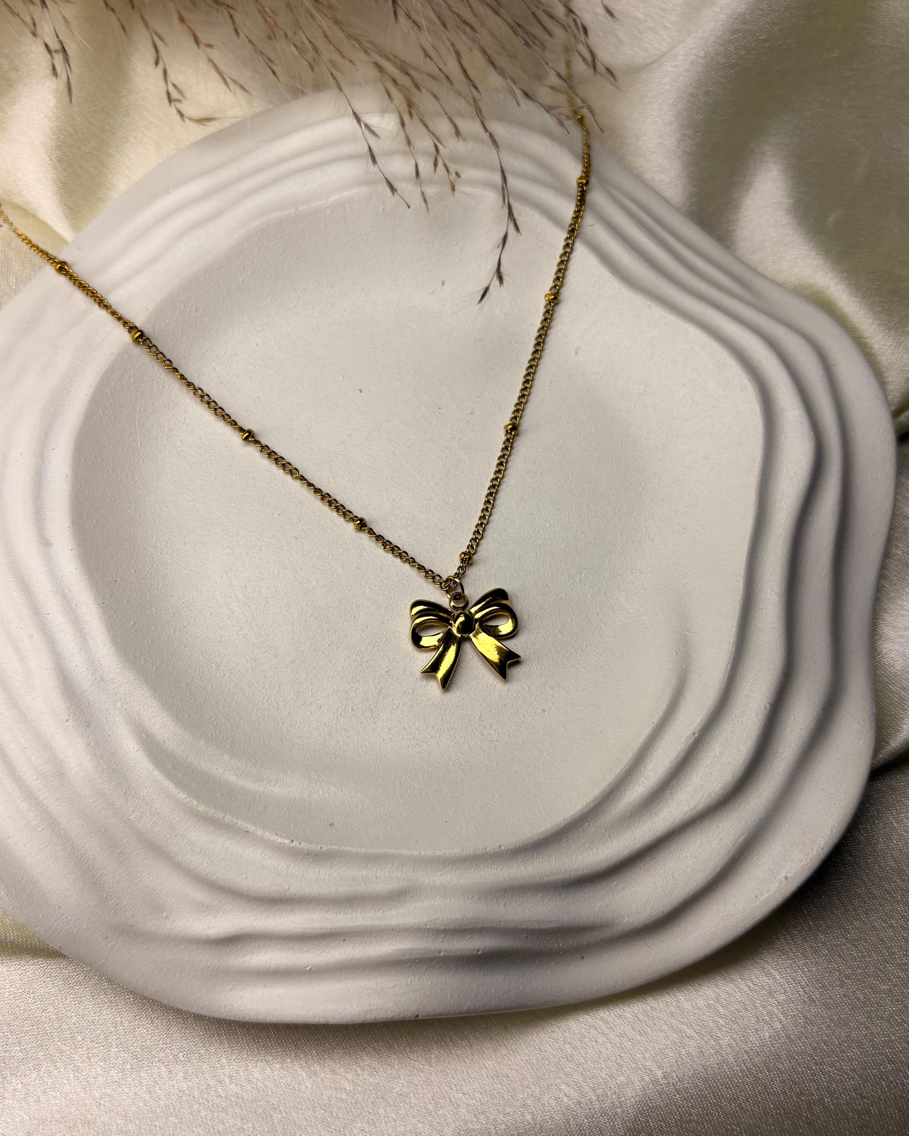 Tiny Bow Necklace