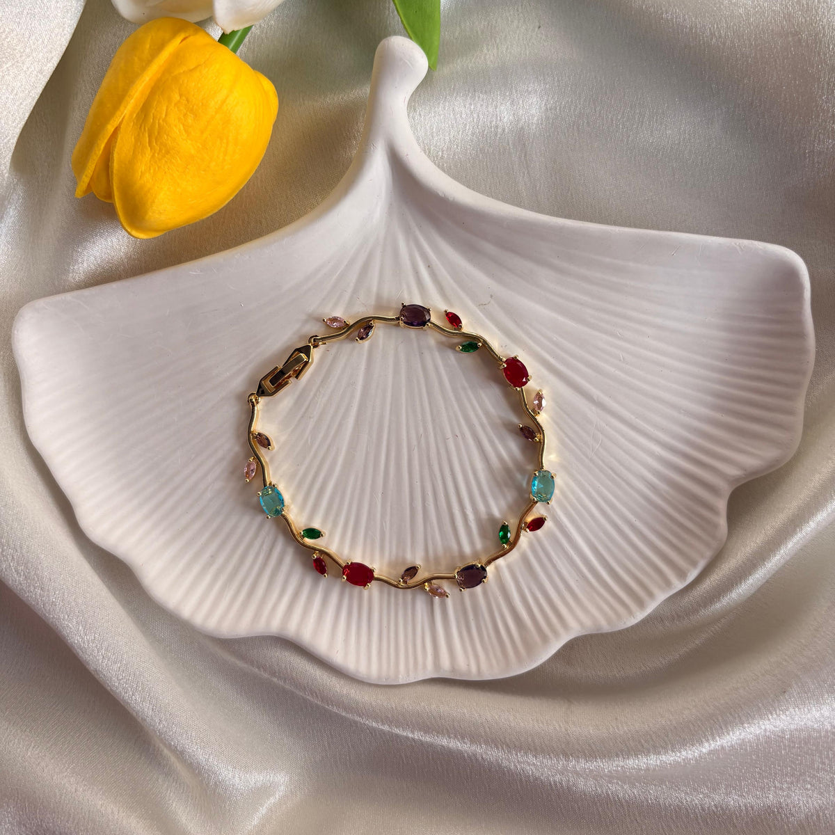 Multicolor Tulip Bracelet