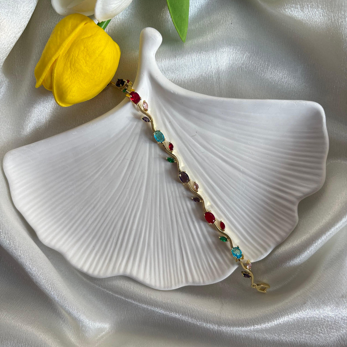 Multicolor Tulip Bracelet