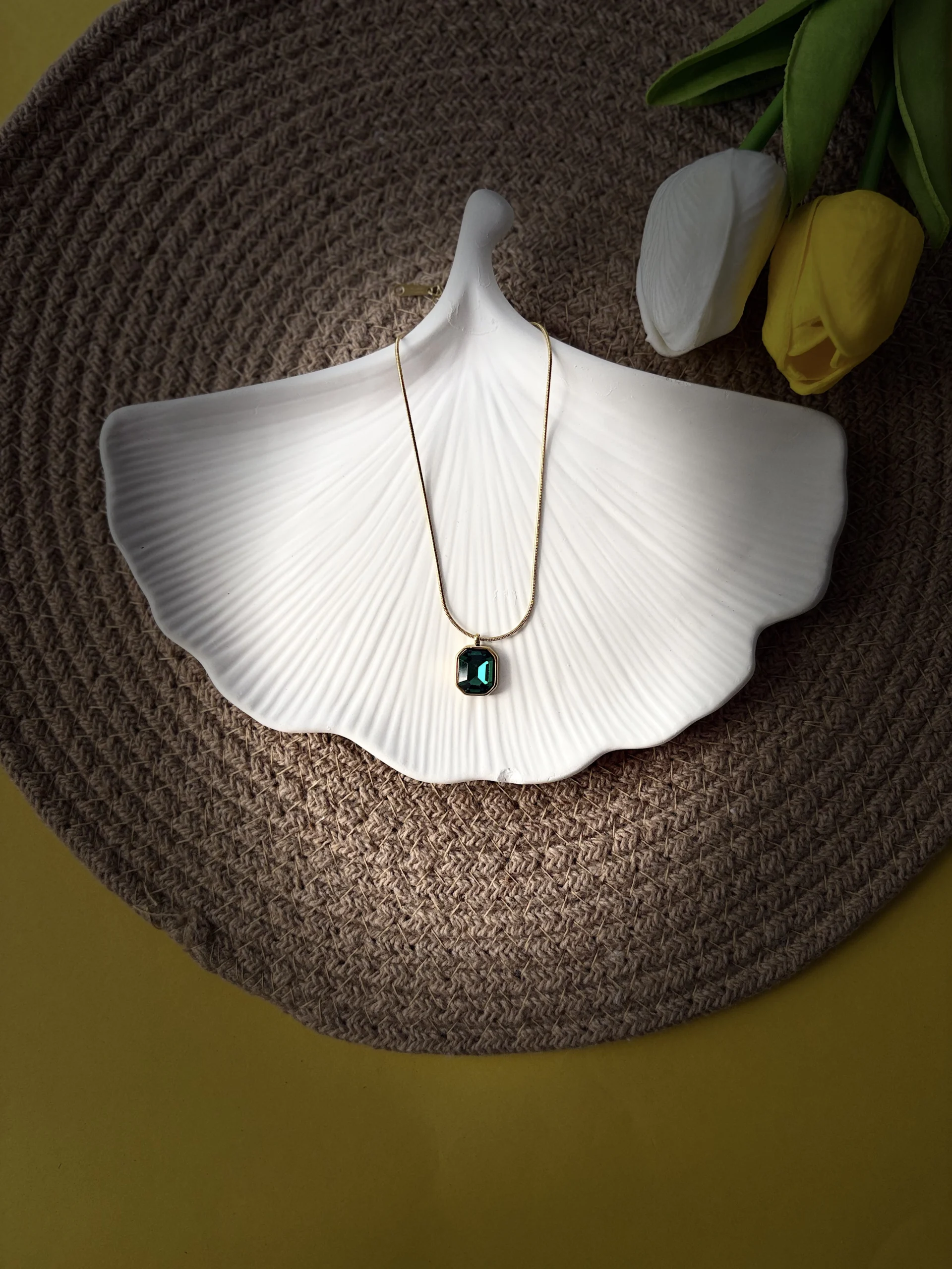 Green Aura Necklace - Image 2
