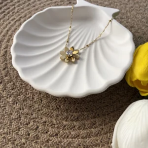 Flower Stone Necklace