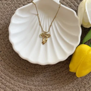 Bow Pendant Necklace