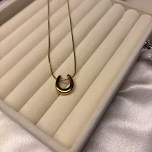 U Shape Necklace